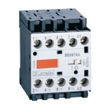 11BGP09T4A110 Миниконтактор 4-х полюсный (AC3) = 9A, катушка управления 110VAC, контакты под пайку на печатной плате preview