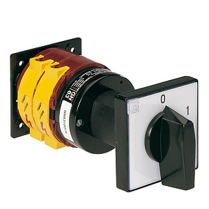 7 GN125 92 O79 КУЛАЧКОВЫЙ ВЫКЛЮЧАТЕЛЬ ЧЕТЫРЕХПОЛЮСНЫЙ 2 ПОЛОЖЕНИЯ С БЛОКИРОВКОЙ ДВЕРИ