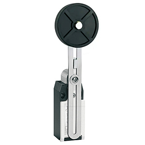 KB F3 S11 Концевой выключатель, резиновый ролик ф50x10mm, 1НО+1НЗ, быстрое переключение