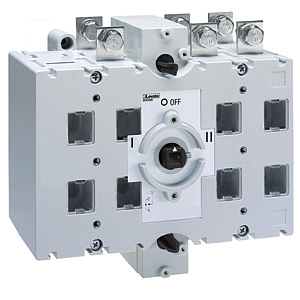 GE1600E Переключатель-разъединитель 3P